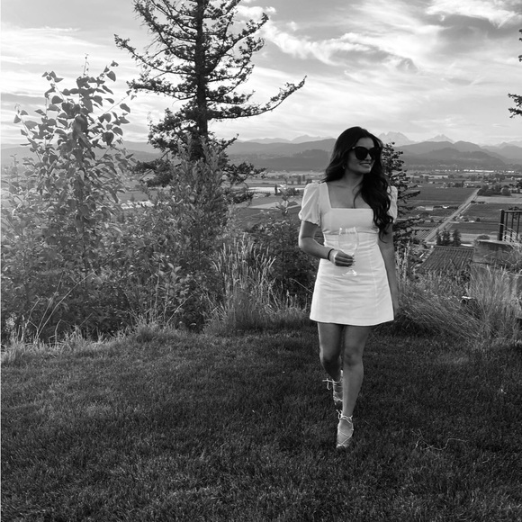 Meet your Posher, Chelsea - Picture 1 of 1